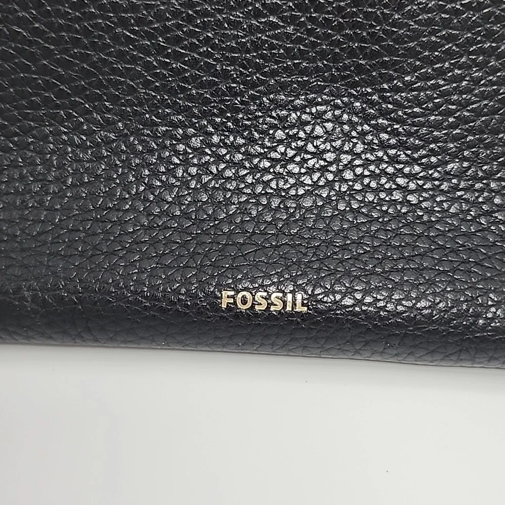 Fossil Black Pebbled Leather Clutch‎ with Gold Accents